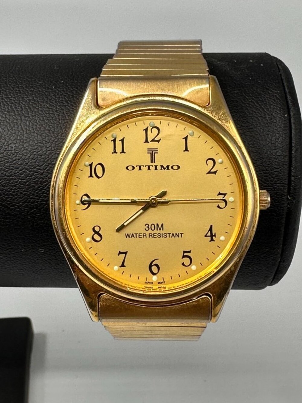 Ottimo Watch Men Gold Tone Water Resistant Stretch Band New Battery 7.5"